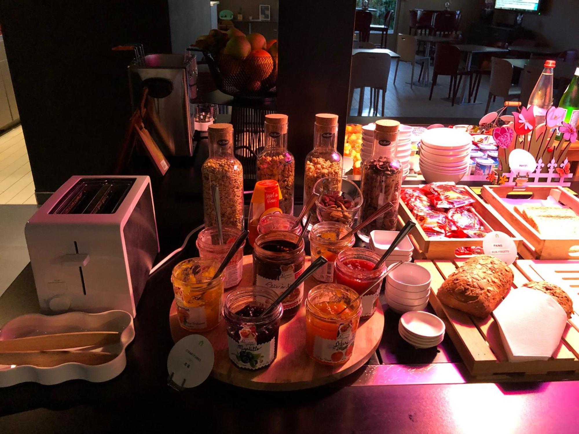 Campanile Hotel 3*